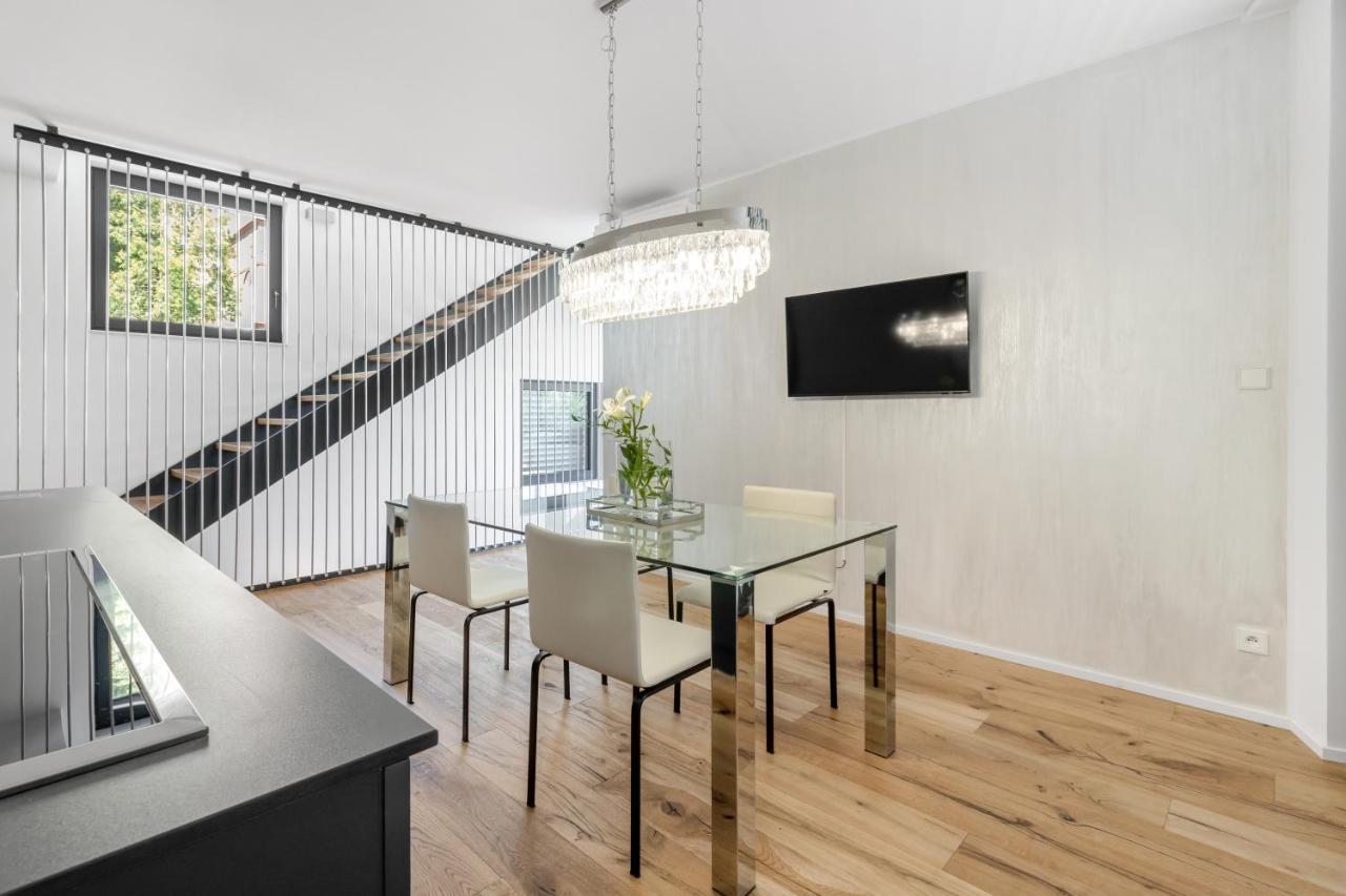 Luxury Penthouse Prague Apartamento Exterior foto